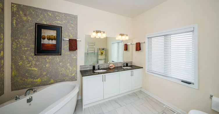 2 Cliff Thompson Court, Georgina, ON, L0E 1R0 - 12