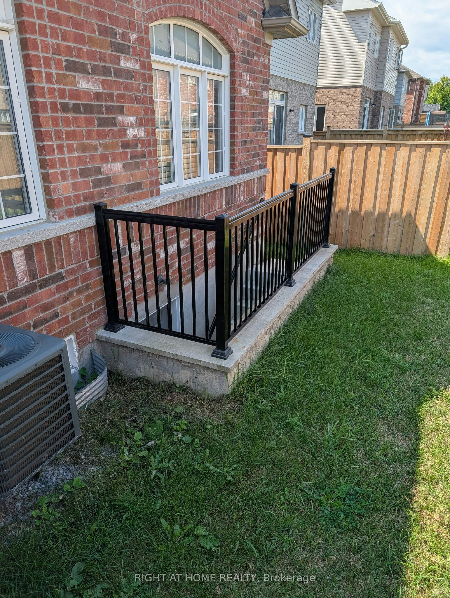 2 Cliff Thompson Court, Georgina, ON, L0E 1R0 - 19