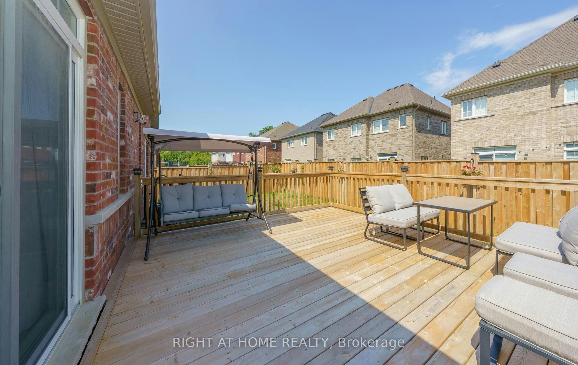 2 Cliff Thompson Court, Georgina, ON, L0E 1R0 - 18