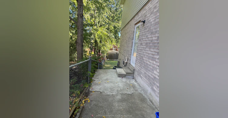 29 Bingham Street, Richmond Hill, ON, L4C 8Y7 - 2