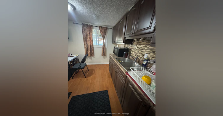 29 Bingham Street, Richmond Hill, ON, L4C 8Y7 - 6