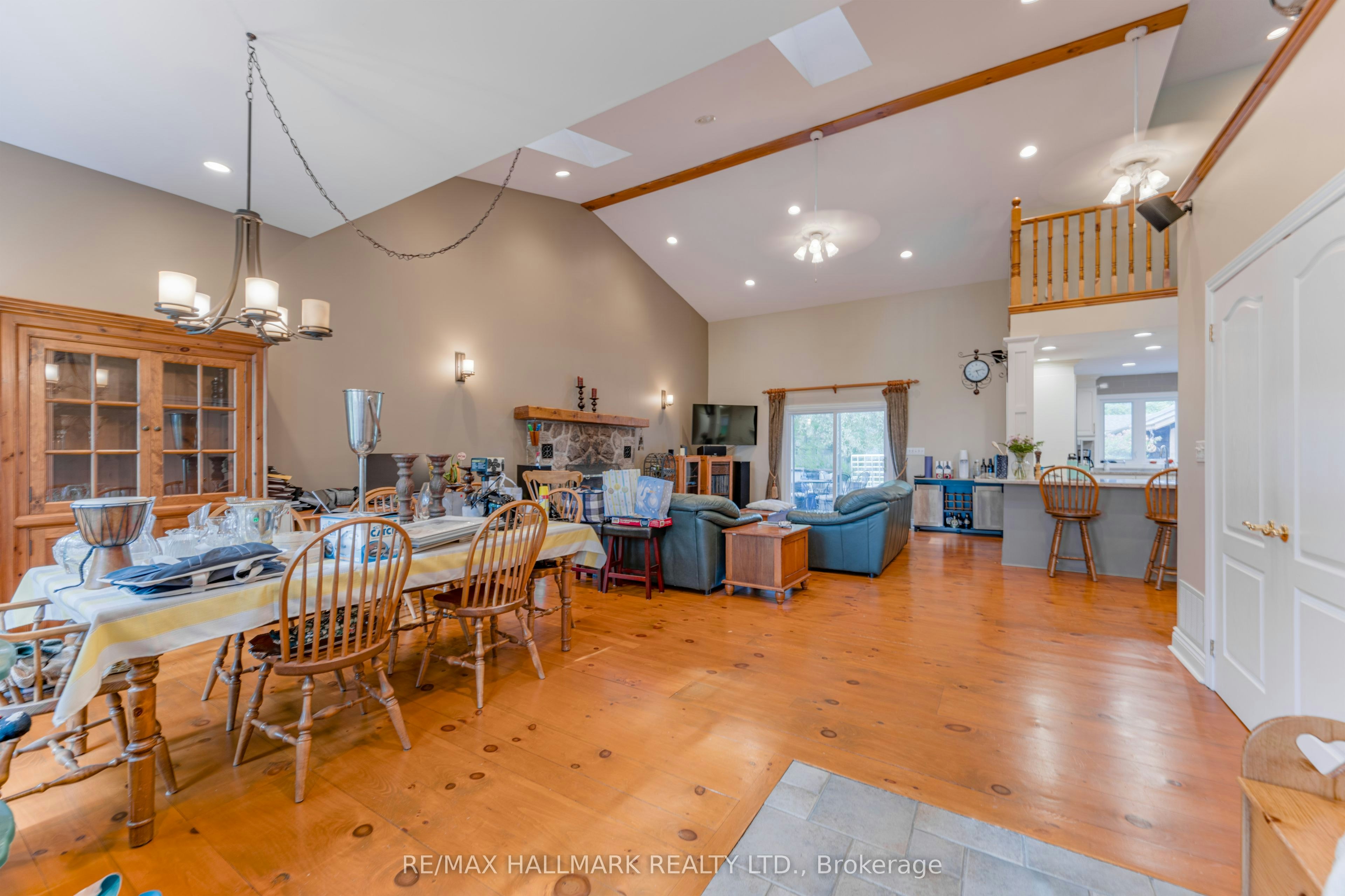 361 Lake Drive N, Georgina, ON, L4P 3C8 - 2