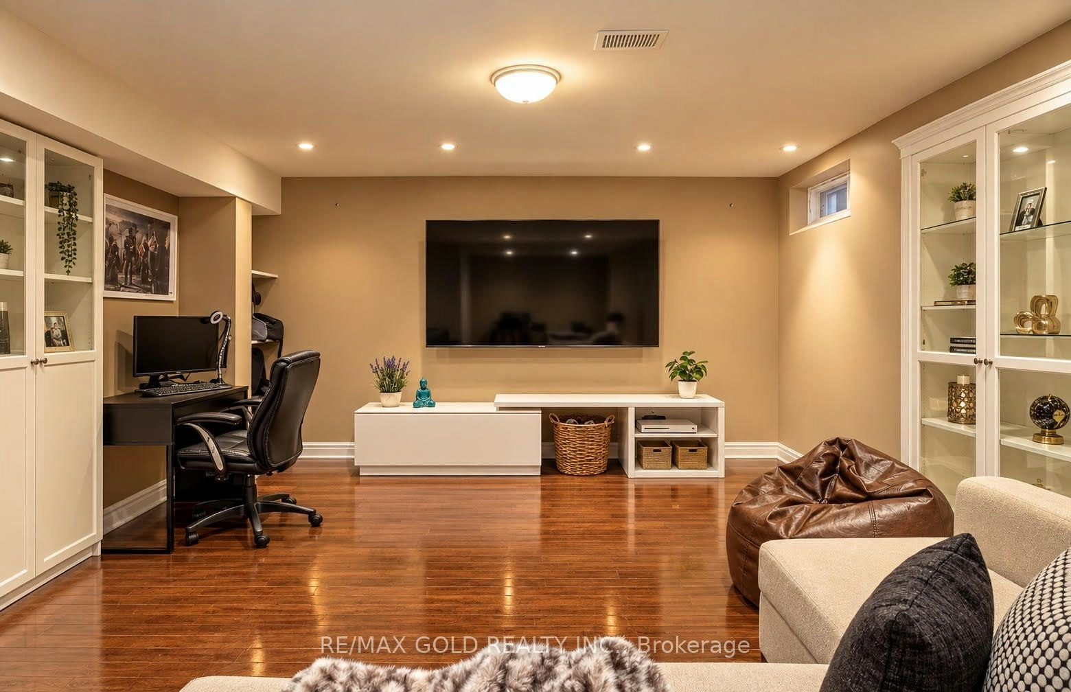 22 Roy Rainey Avenue, Markham, ON, L6E 2B5 - 8