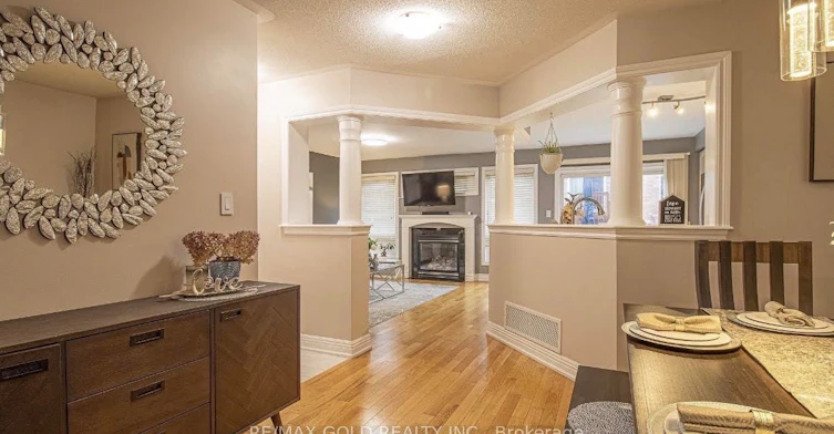 22 Roy Rainey Avenue, Markham, ON, L6E 2B5 - 4