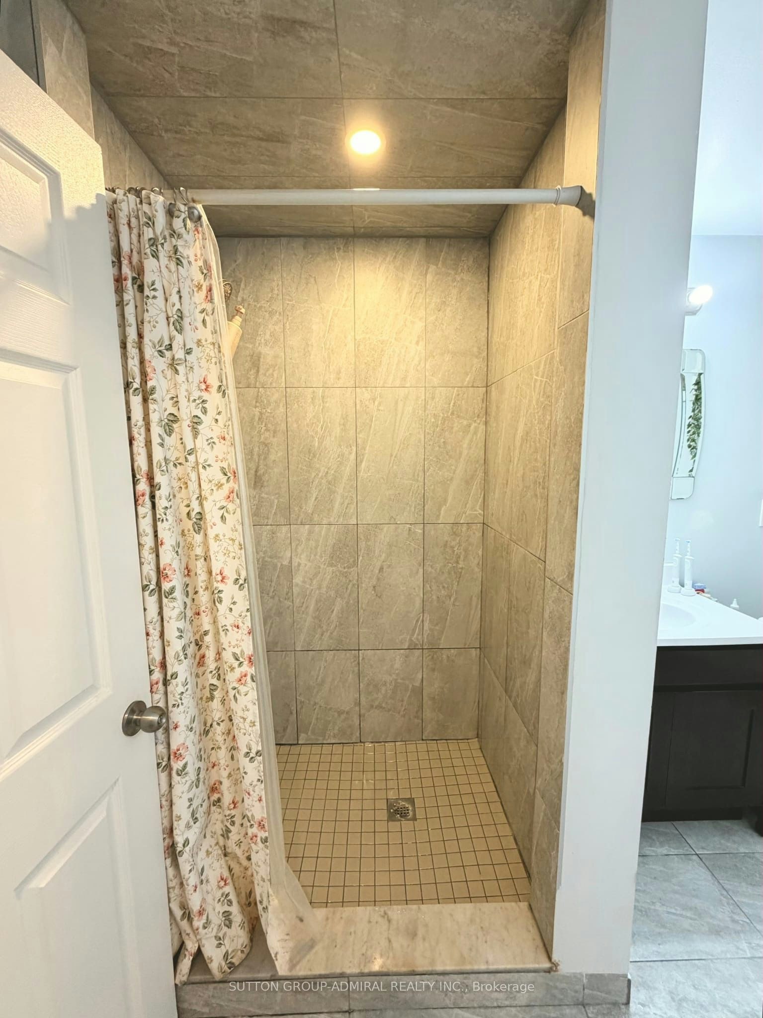 93 North Ridge Road, Vaughan, ON, L4L 2G9 - 5