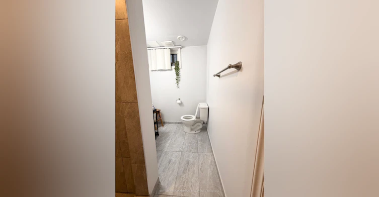 93 North Ridge Road, Vaughan, ON, L4L 2G9 - 3