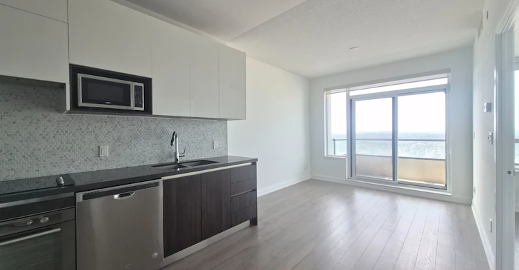 2811-15 Water Walk Drive, Markham, ON, L6G 0G2 - 2