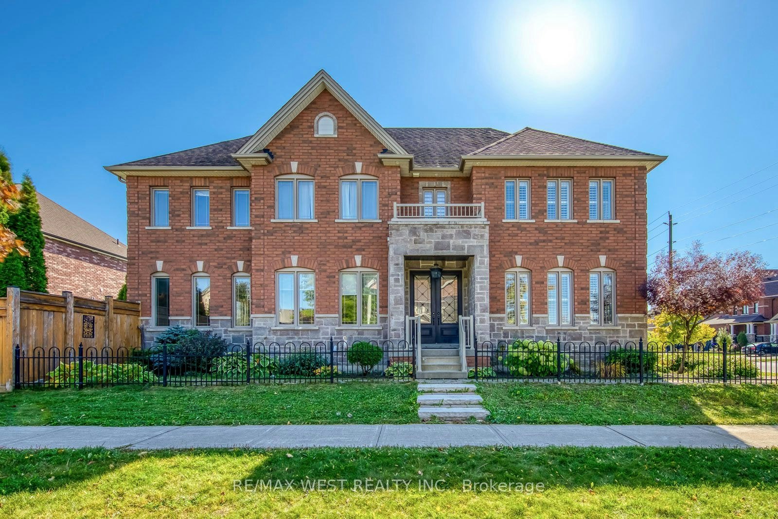 213 Eight Avenue, New Tecumseth, ON, L9R 1Z6