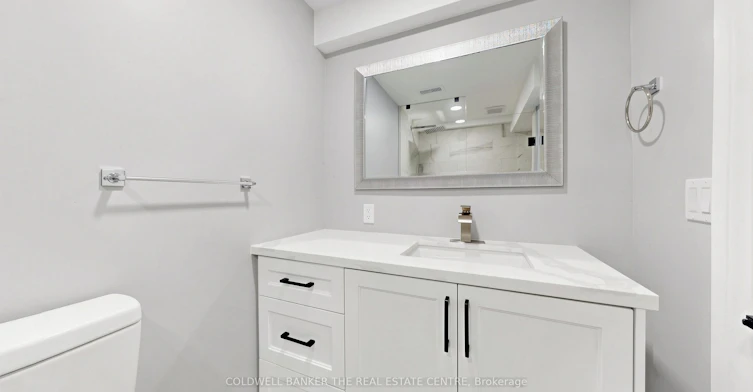 6 Mcquarrie Lane, Vaughan, ON, L6A 1A3 - 39