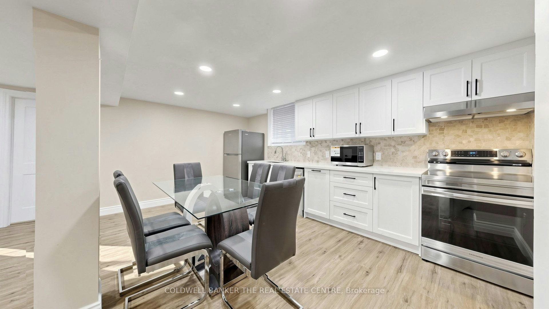 6 Mcquarrie Lane, Vaughan, ON, L6A 1A3 - 31