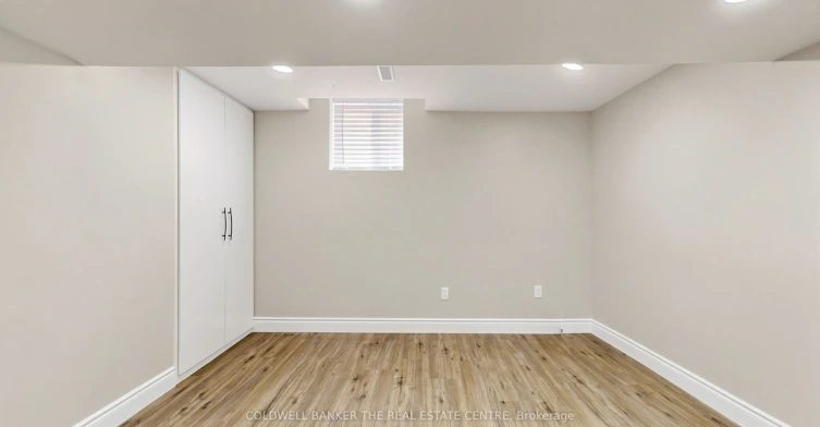 6 Mcquarrie Lane, Vaughan, ON, L6A 1A3 - 34