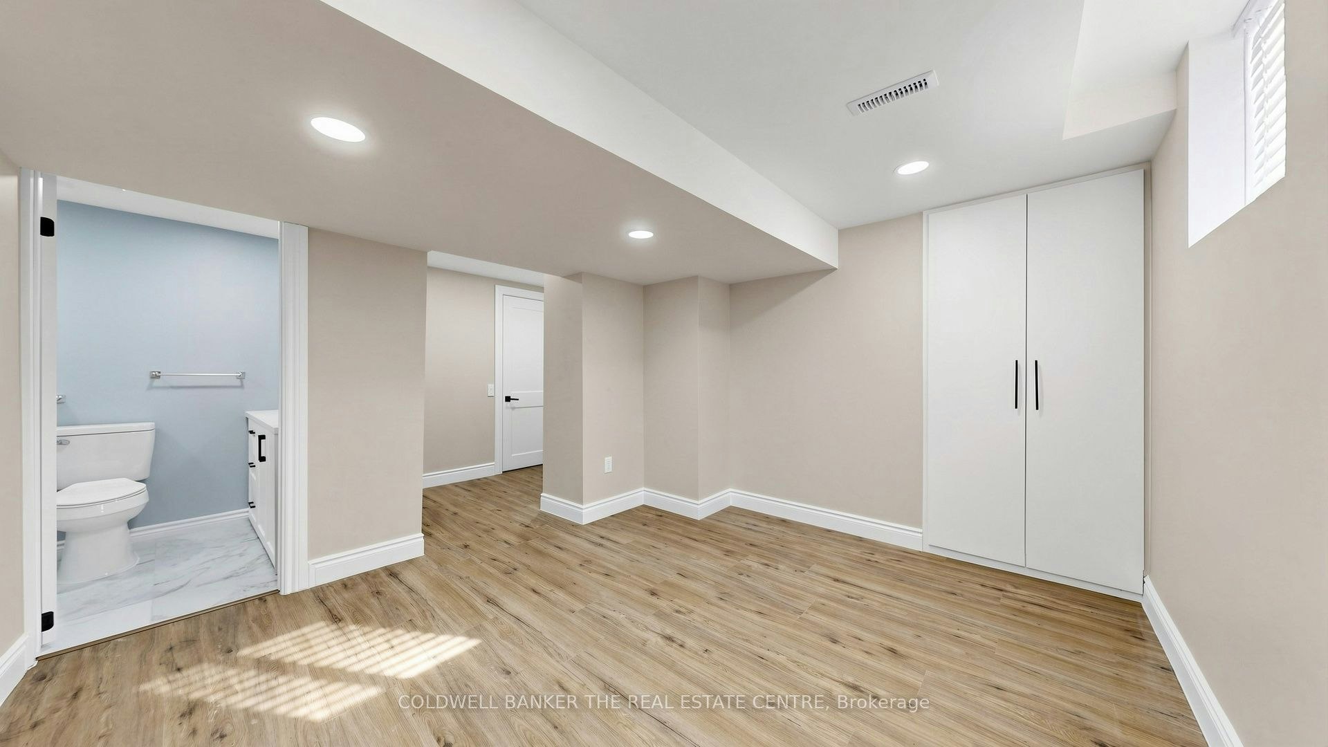 6 Mcquarrie Lane, Vaughan, ON, L6A 1A3 - 36