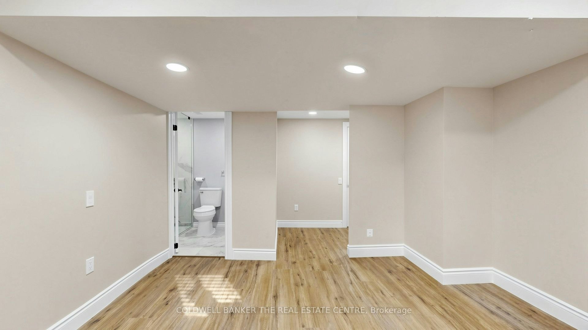 6 Mcquarrie Lane, Vaughan, ON, L6A 1A3 - 37