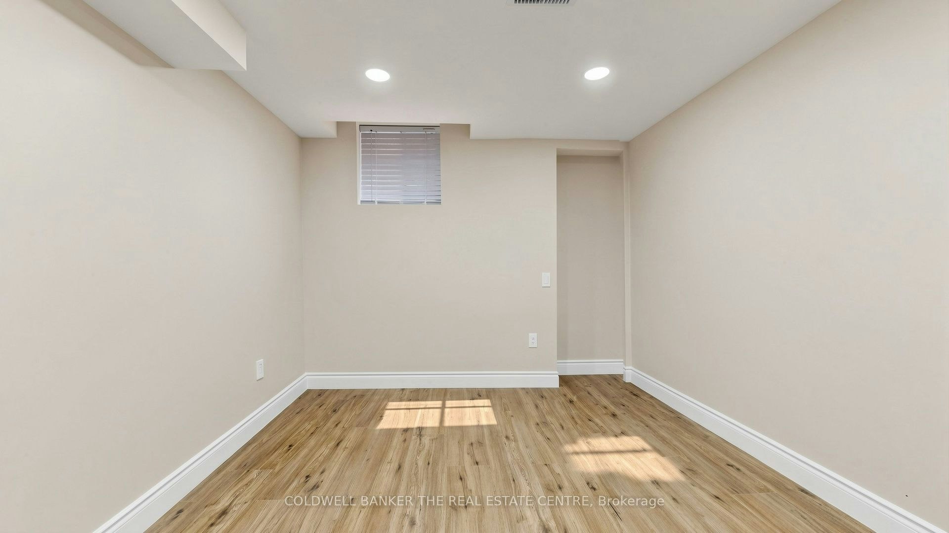 6 Mcquarrie Lane, Vaughan, ON, L6A 1A3 - 12