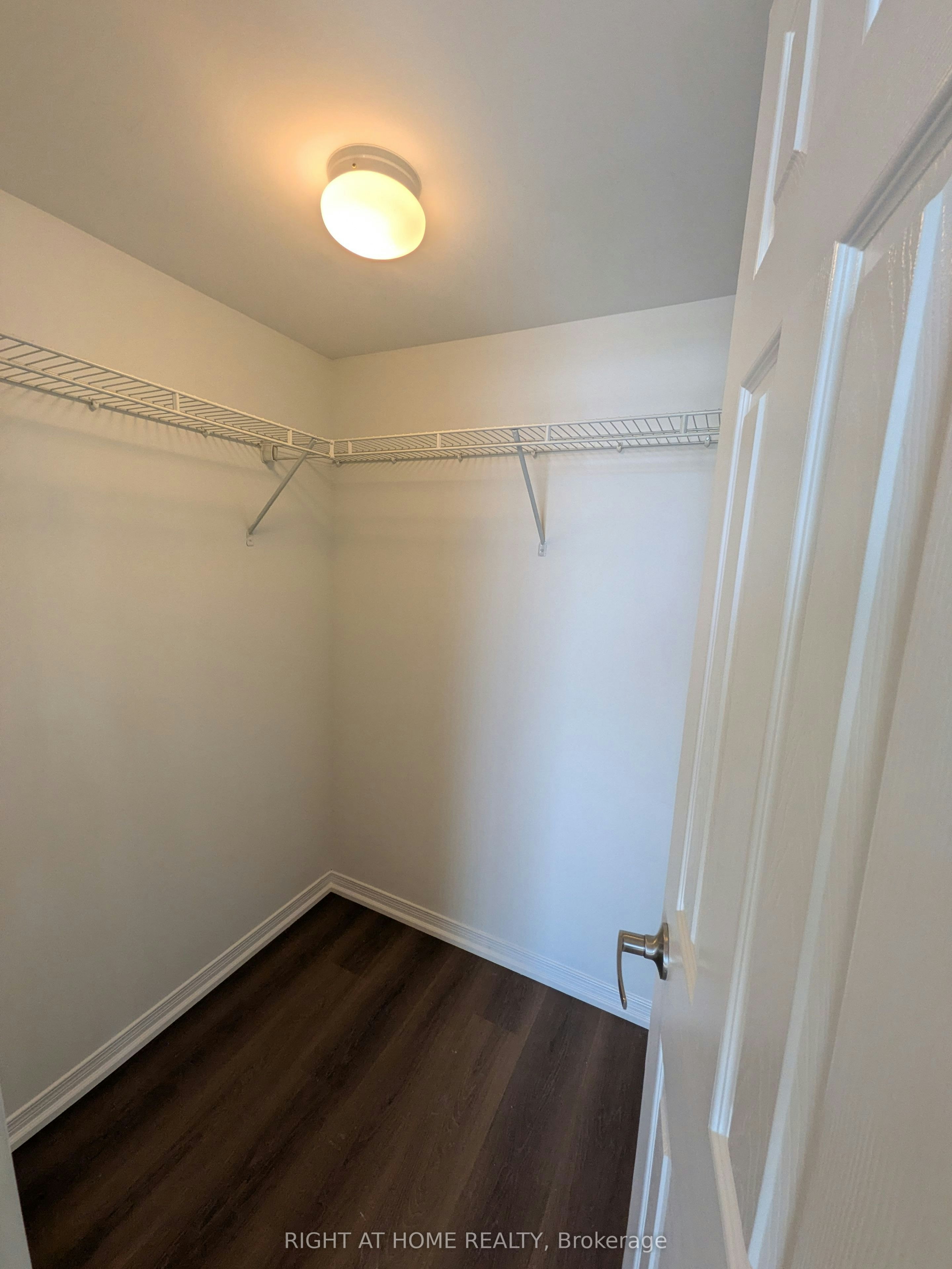 910-75 King William Crescent, Richmond Hill, ON, L4B 0C1 - 11