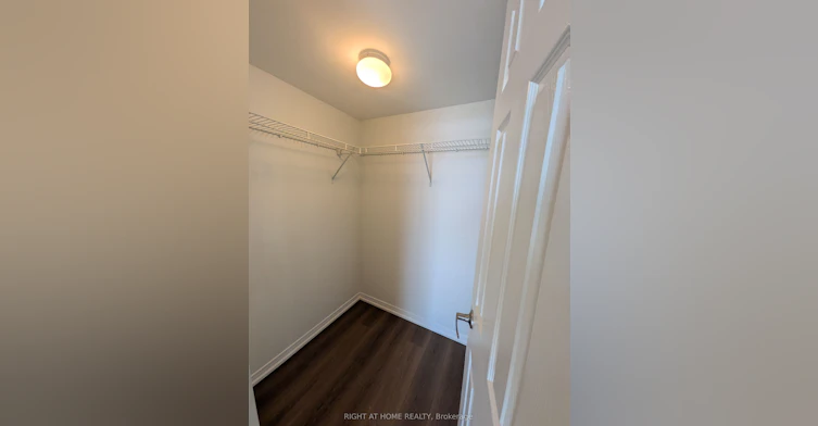 910-75 King William Crescent, Richmond Hill, ON, L4B 0C1 - 11