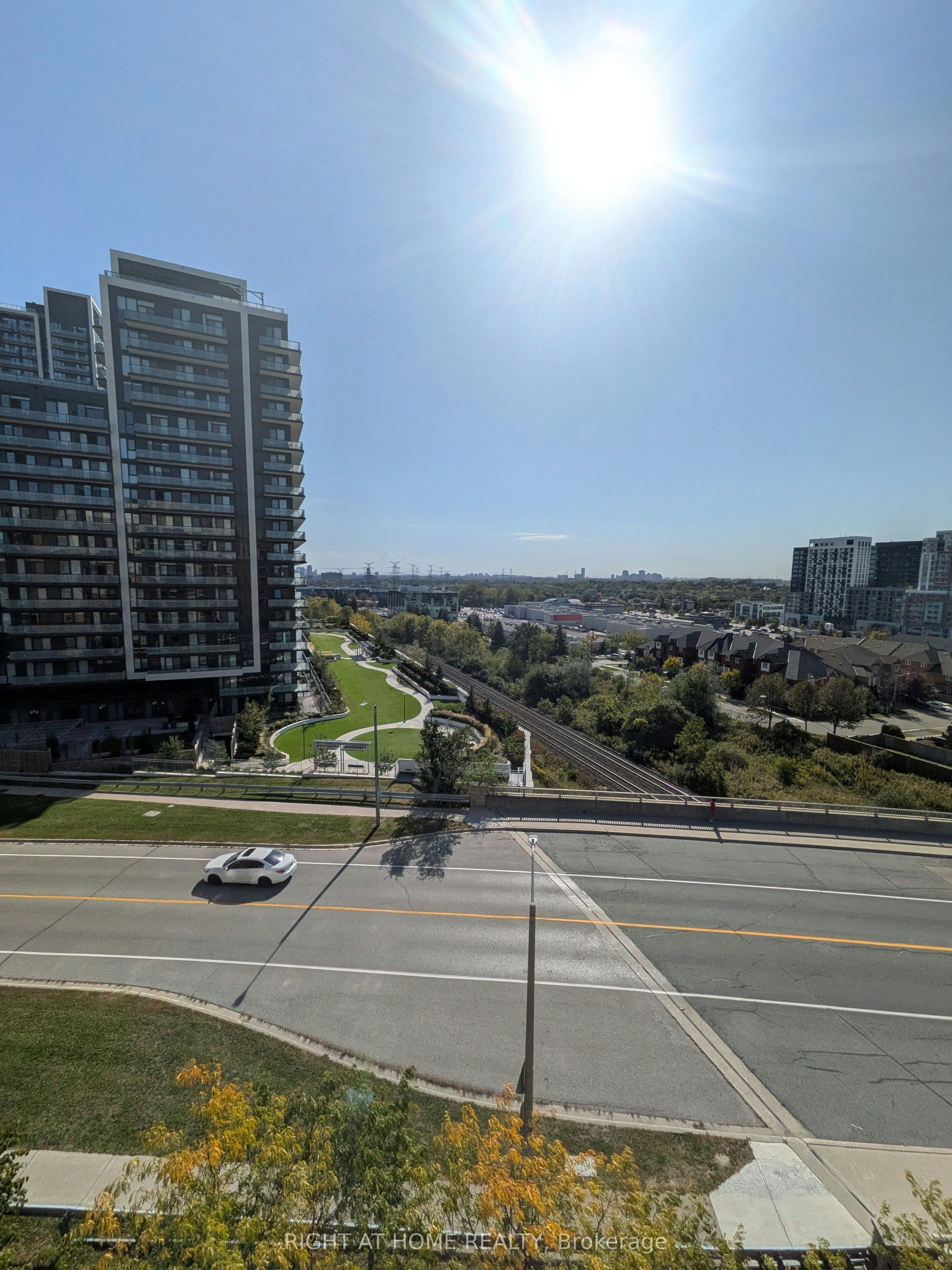 910-75 King William Crescent, Richmond Hill, ON, L4B 0C1 - 6