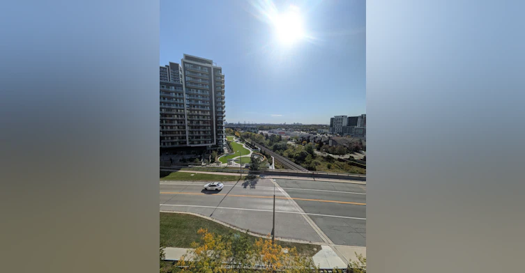 910-75 King William Crescent, Richmond Hill, ON, L4B 0C1 - 6