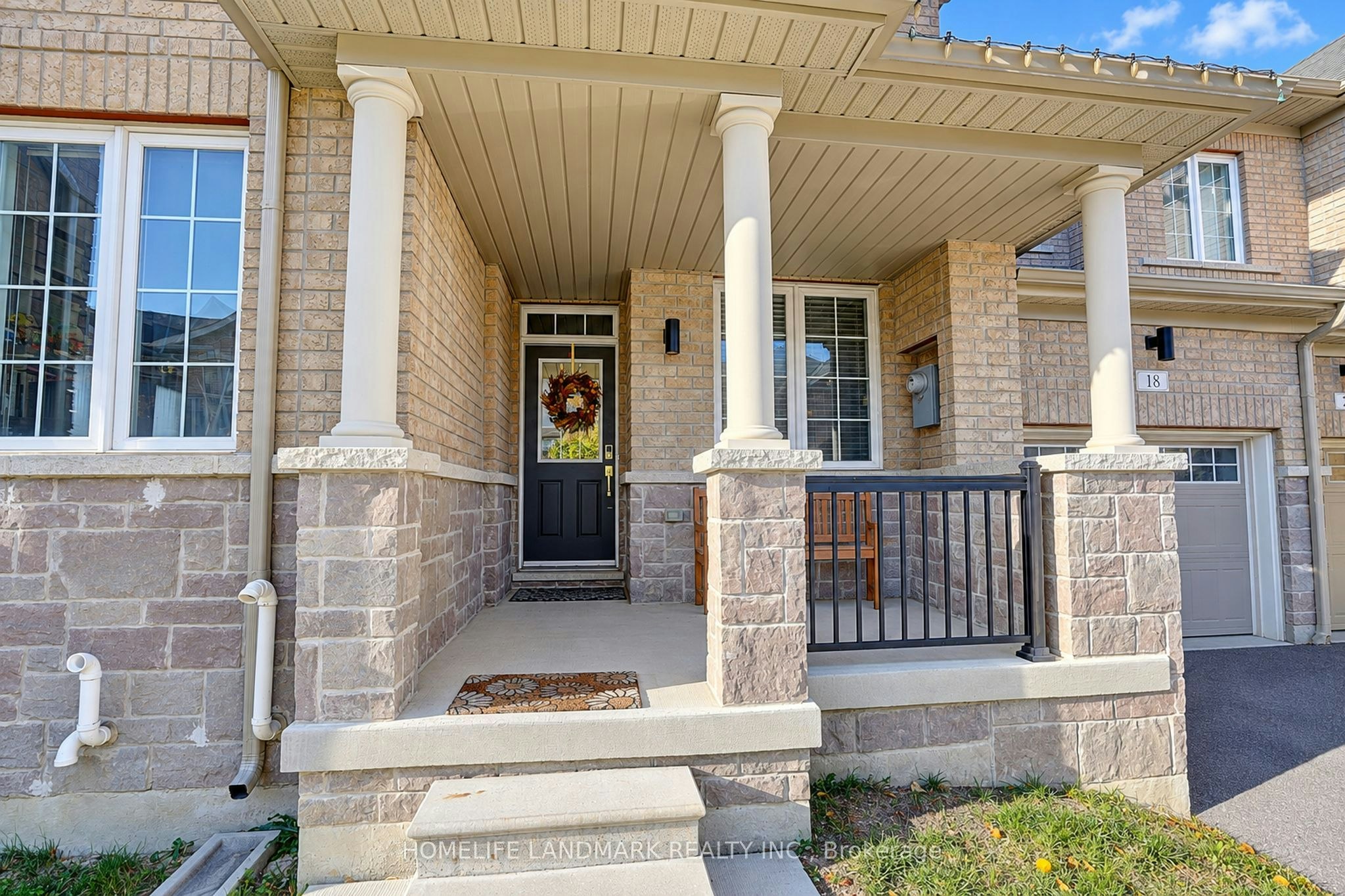 18 Avonmore Trail, Vaughan, ON, L6A 4Y4 - 2