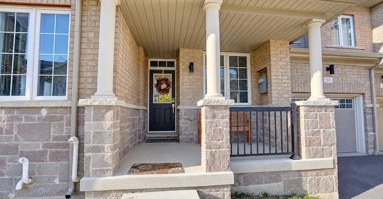 18 Avonmore Trail, Vaughan, ON, L6A 4Y4 - 2