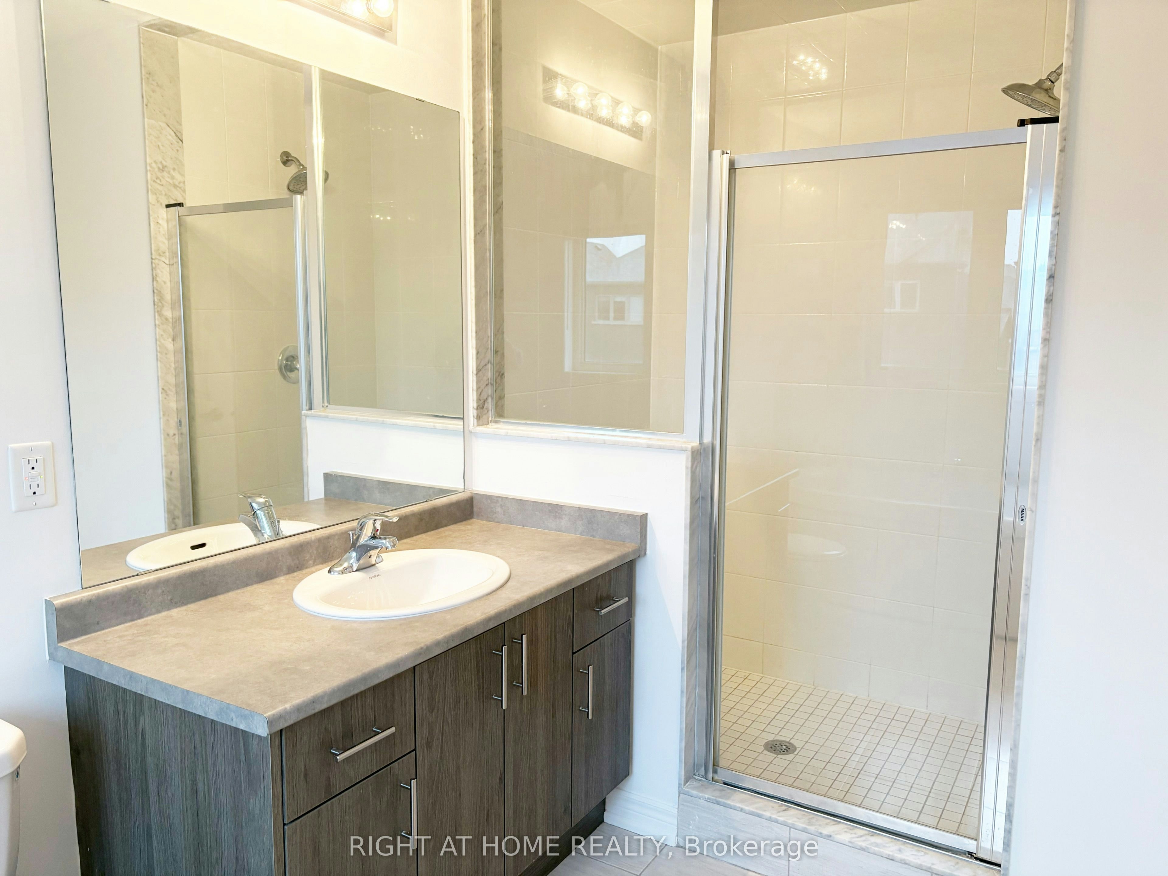 1528 Mcroberts Crescent, Innisfil, ON, L9S 0J9 - 10