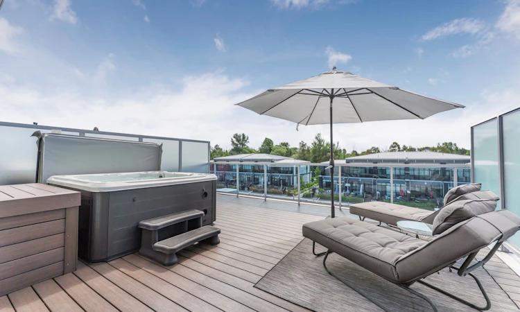 3712 Ferretti Court