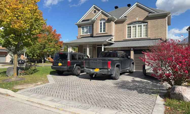 371 Dowson Loop