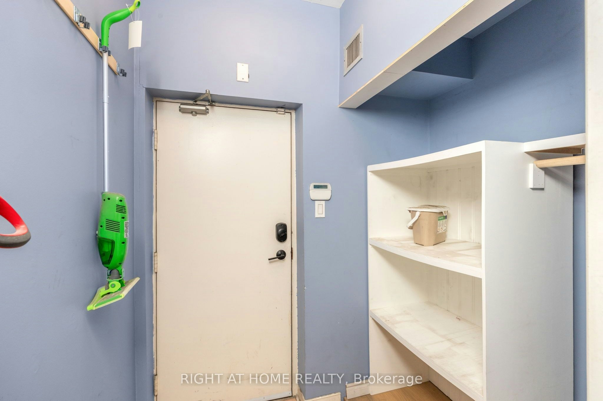 176-18 Clark Avenue W, Vaughan, ON, L4J 8H1 - 29