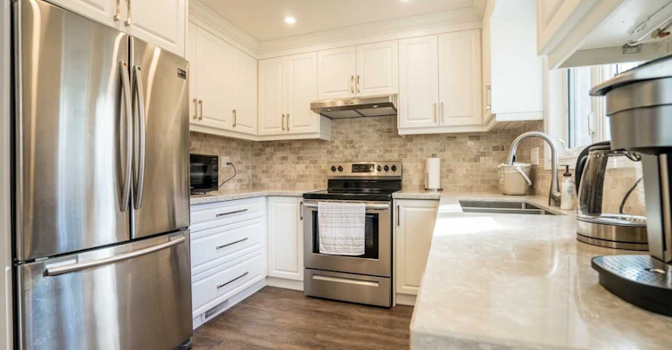 21 Ferrah Street, Markham, ON, L3R 1N6 - 6