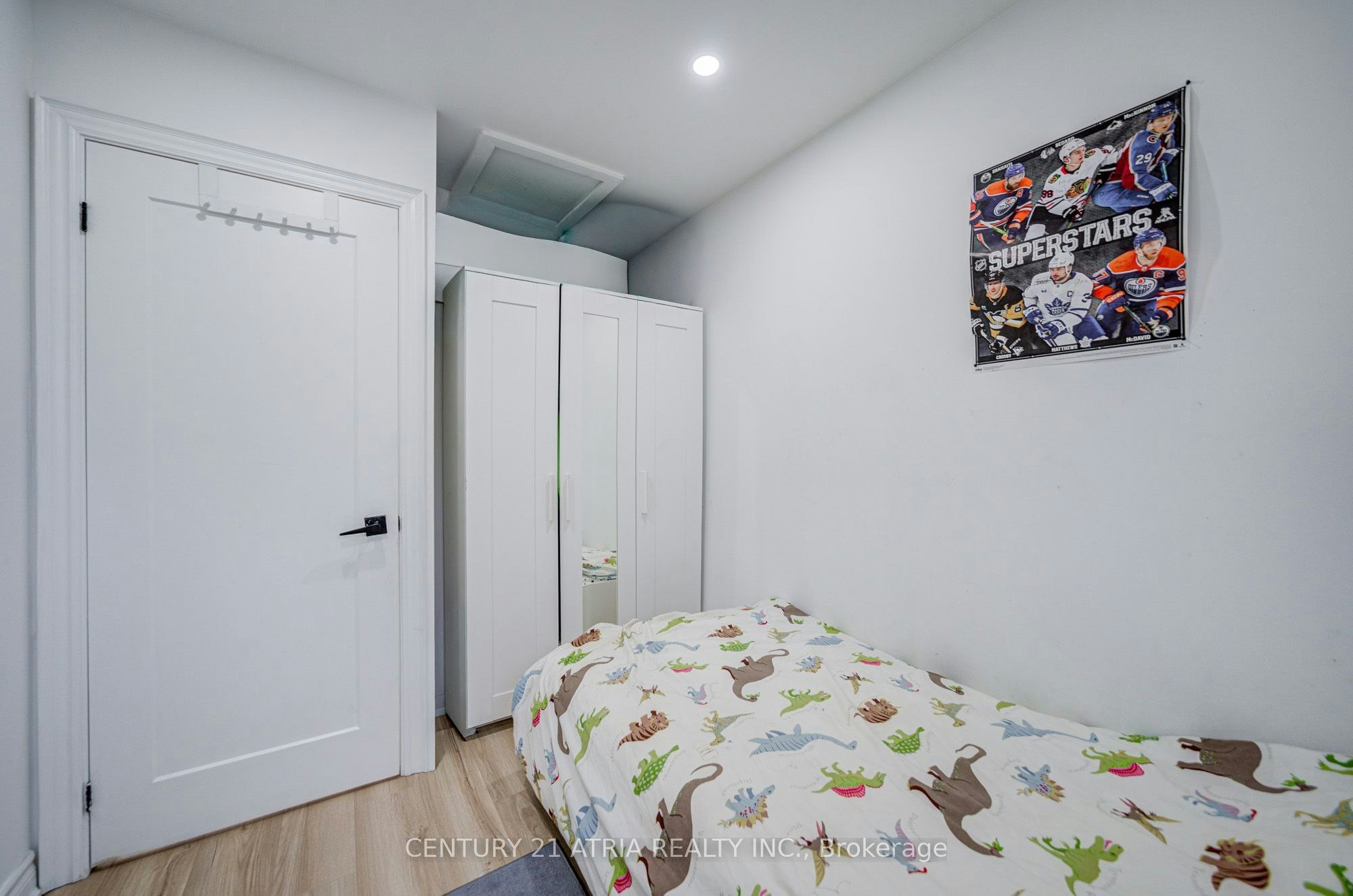 670 Elgin Street, Newmarket, ON, L3Y 3B4 - 36