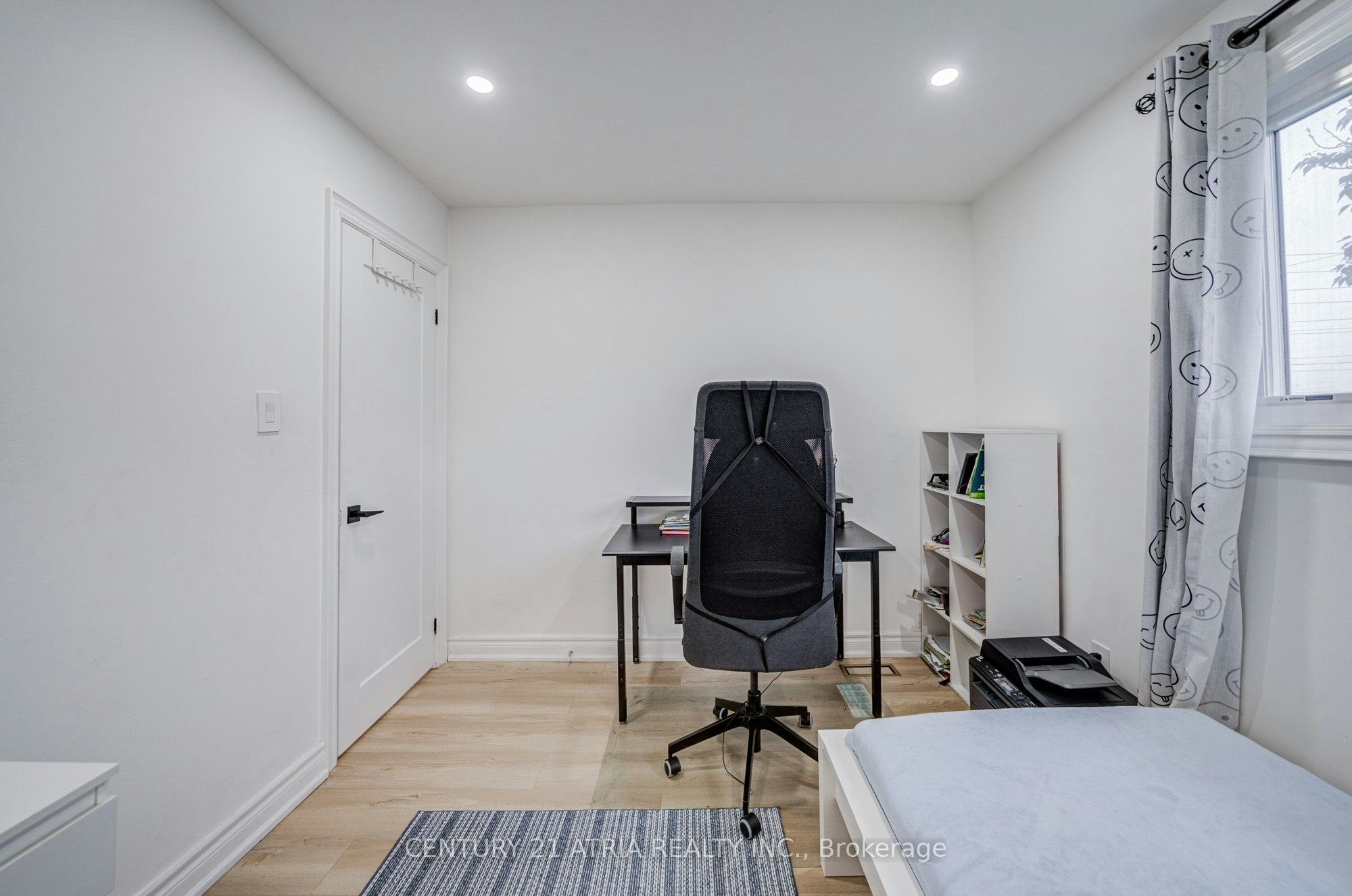 670 Elgin Street, Newmarket, ON, L3Y 3B4 - 39
