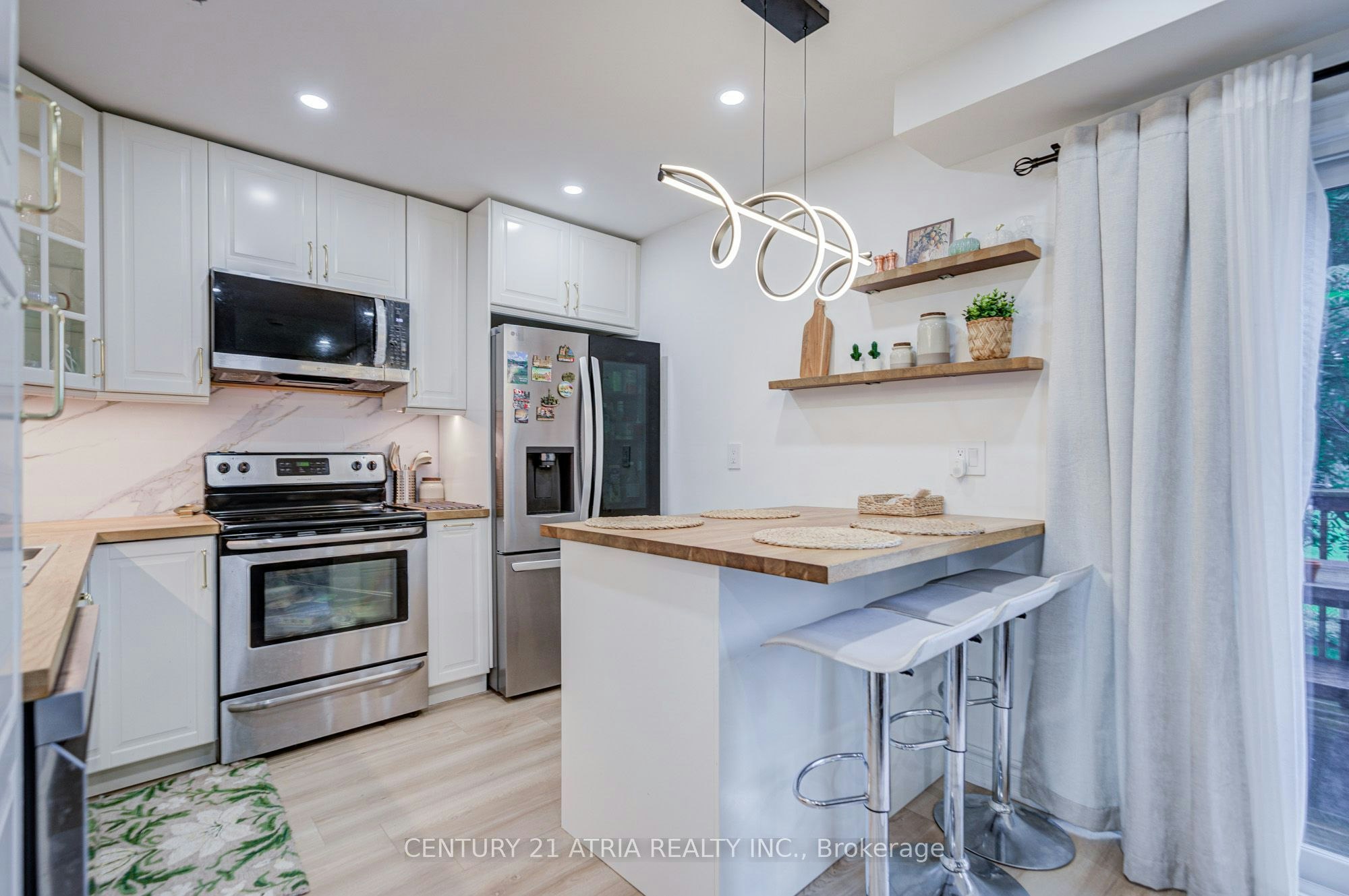 670 Elgin Street, Newmarket, ON, L3Y 3B4 - 21