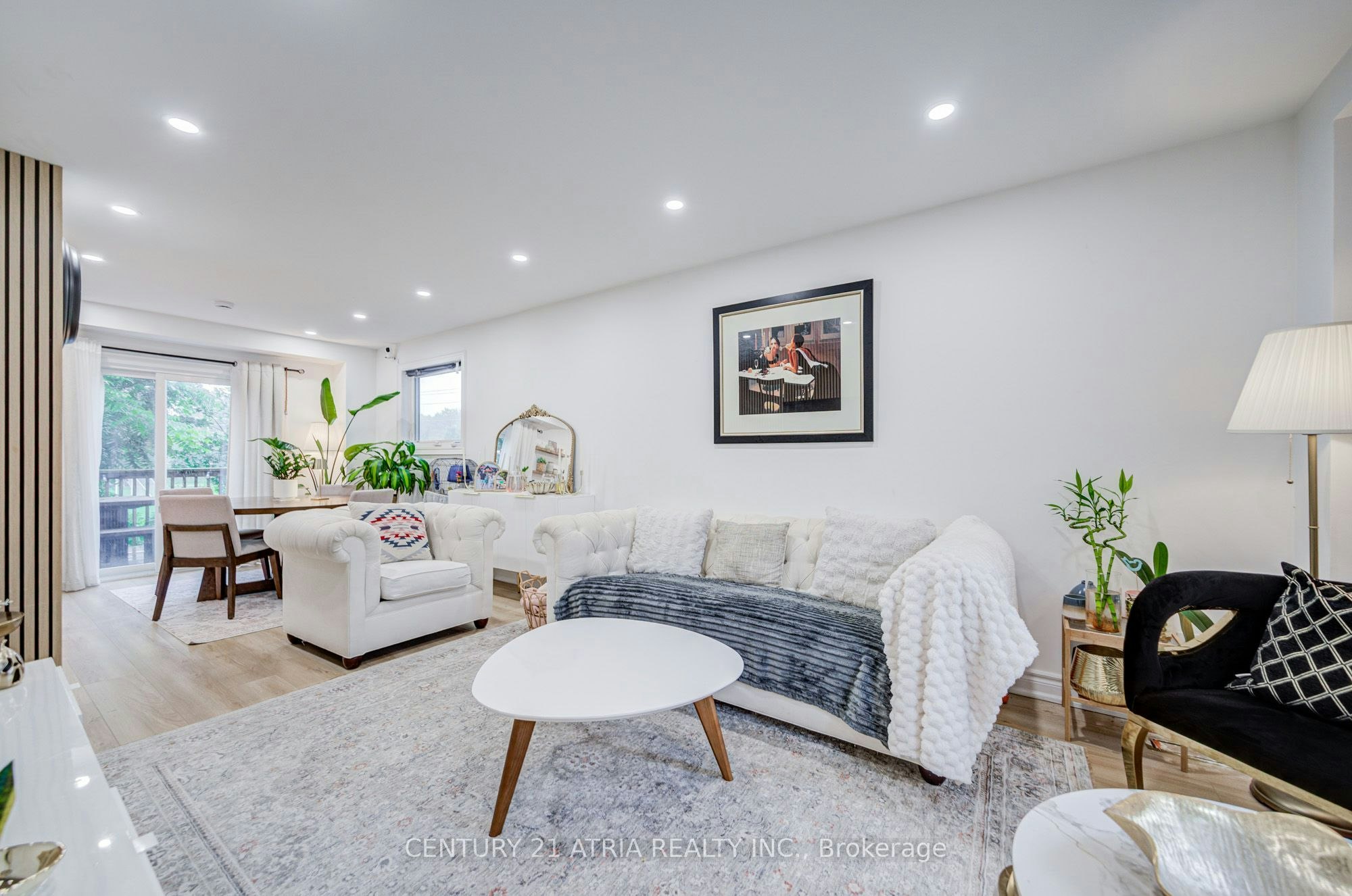 670 Elgin Street, Newmarket, ON, L3Y 3B4 - 11