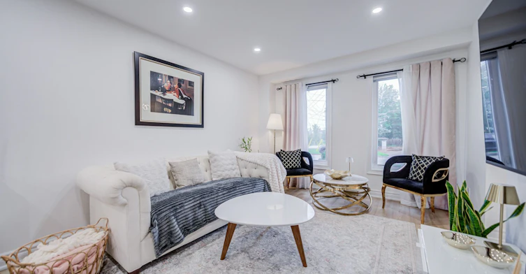 670 Elgin Street, Newmarket, ON, L3Y 3B4 - 12