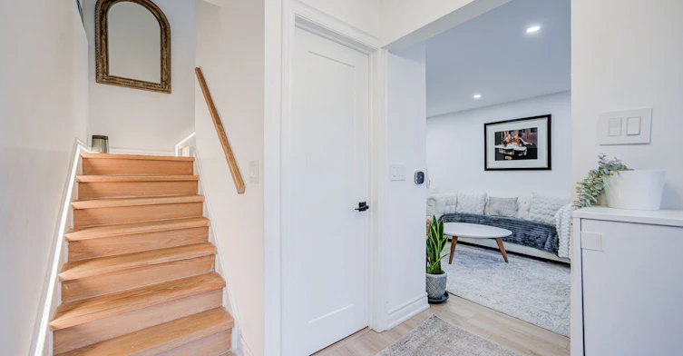 670 Elgin Street, Newmarket, ON, L3Y 3B4 - 10