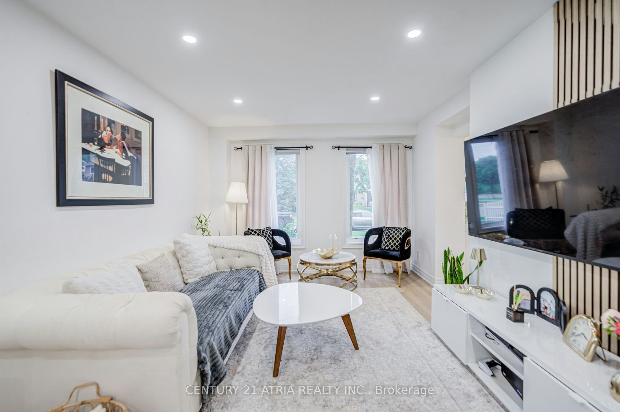 670 Elgin Street, Newmarket, ON, L3Y 3B4 - 13