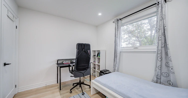 670 Elgin Street, Newmarket, ON, L3Y 3B4 - 38