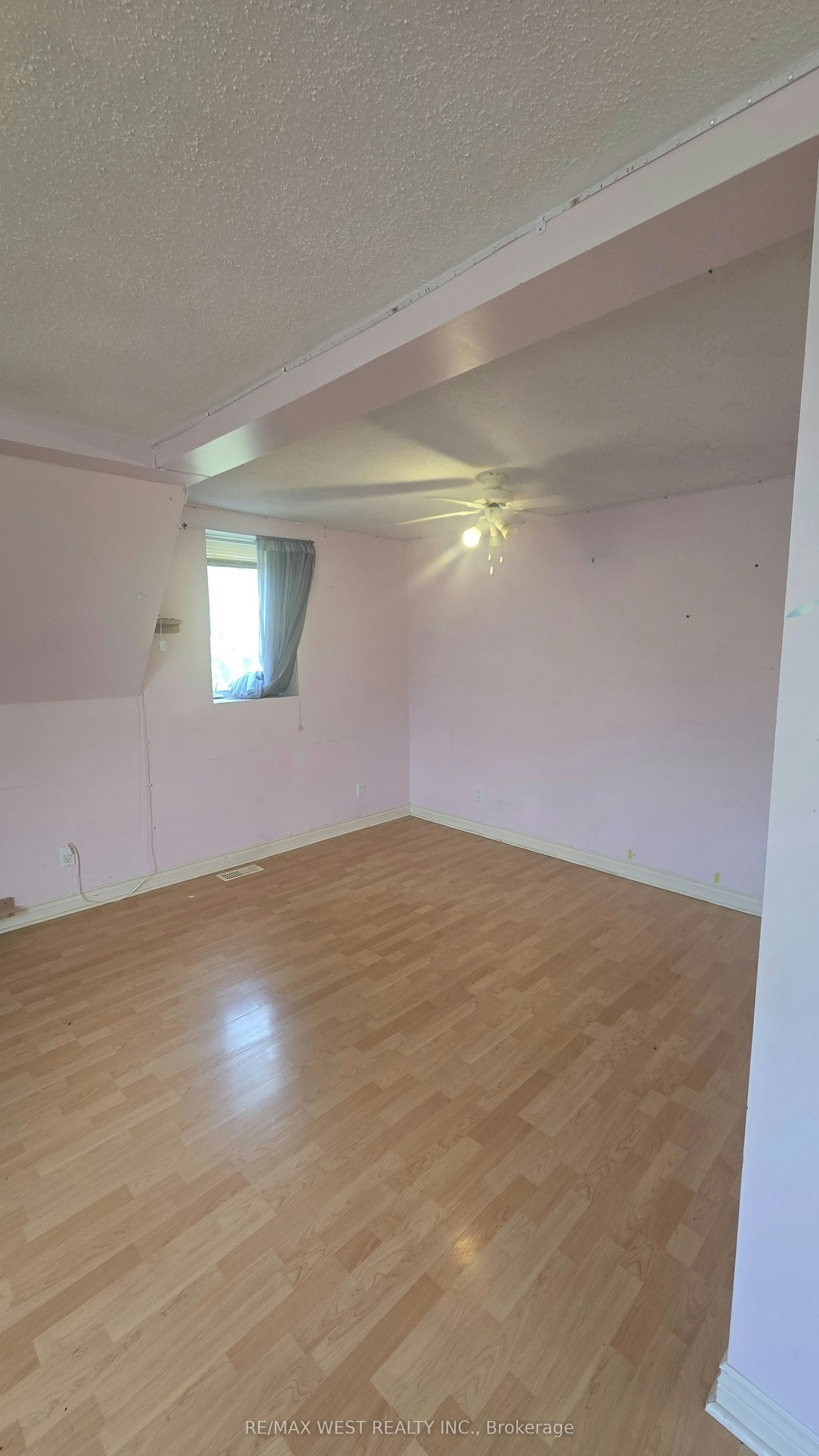 5427 Yonge Street, Innisfil, ON, L0L 1R0 - 9