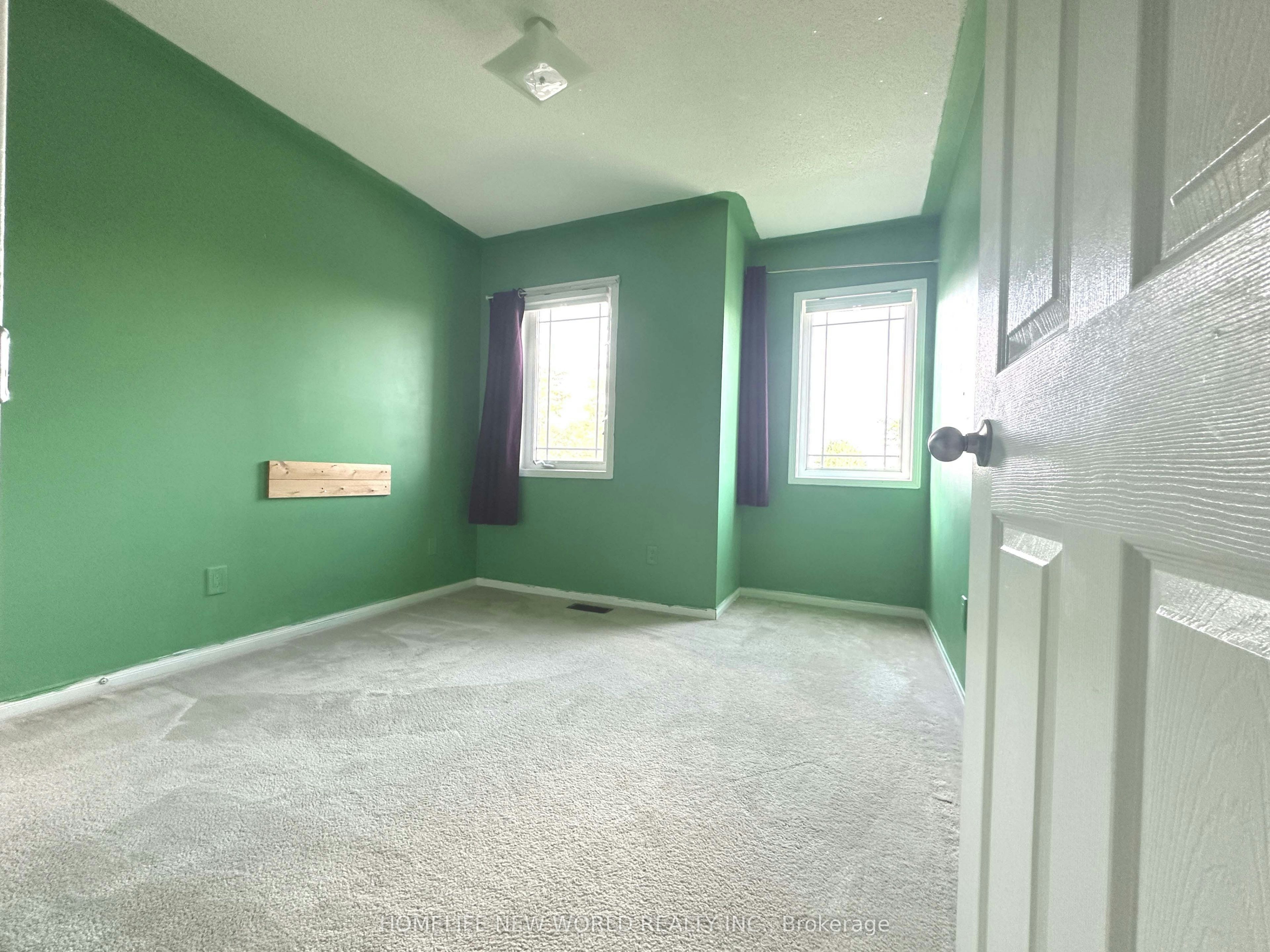 7 Ulson Drive S, Richmond Hill, ON, L4E 4V6 - 12