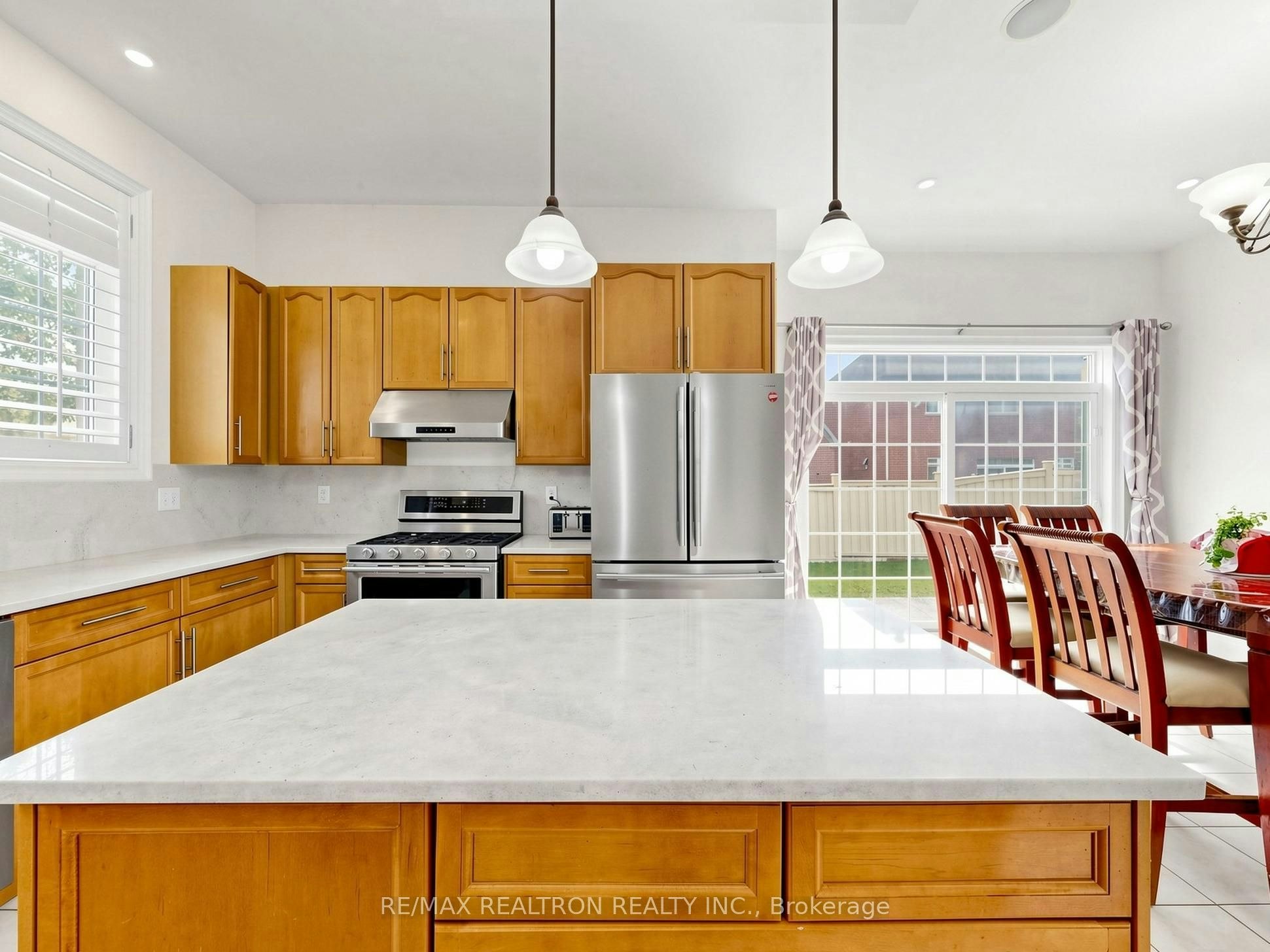 1 Crossroads Drive, Richmond Hill, ON, L4E 5E3 - 15