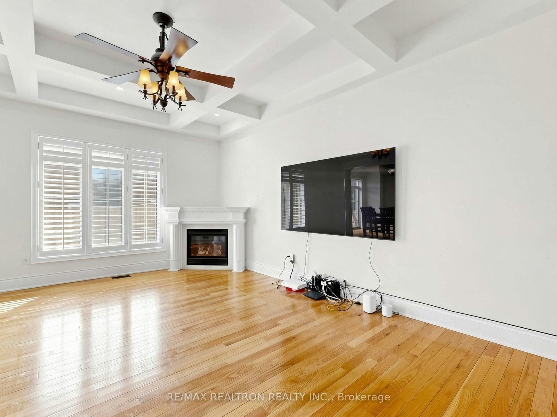 1 Crossroads Drive, Richmond Hill, ON, L4E 5E3 - 13