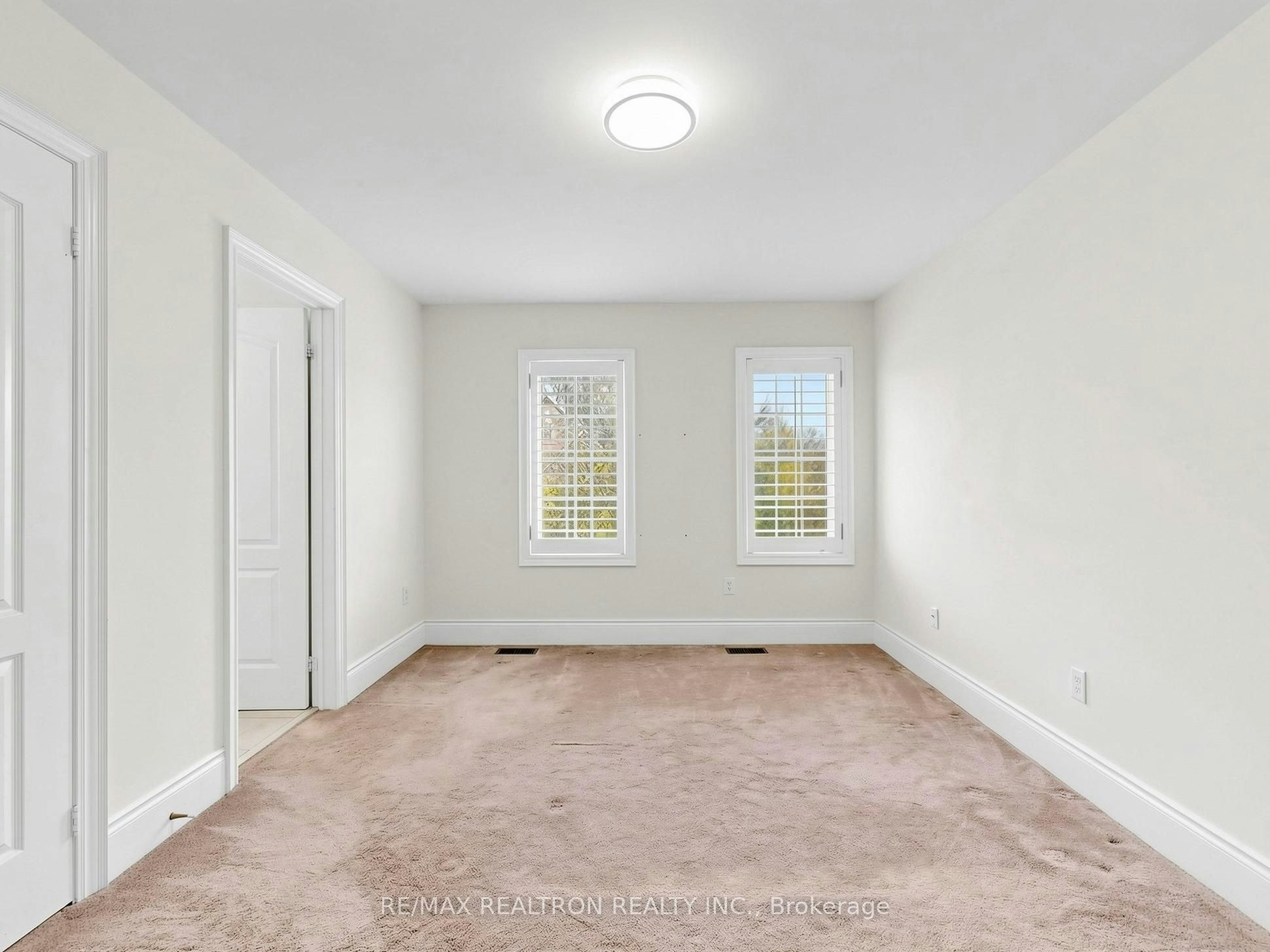1 Crossroads Drive, Richmond Hill, ON, L4E 5E3 - 31