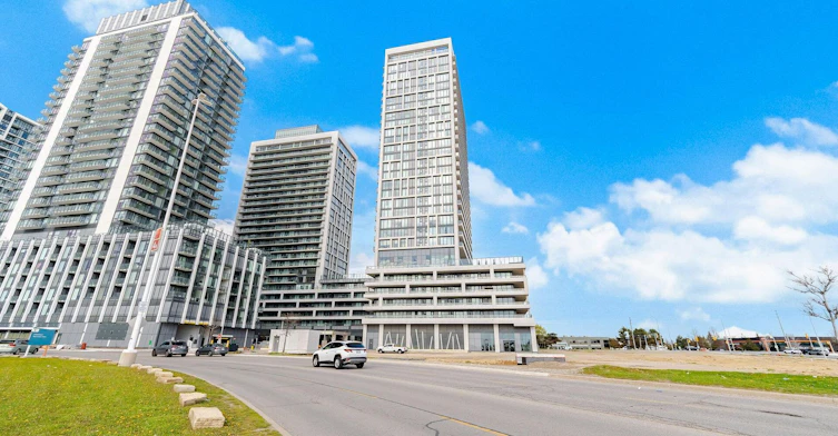 2302-8960 Jane Street, Vaughan, ON, L4K 0N9