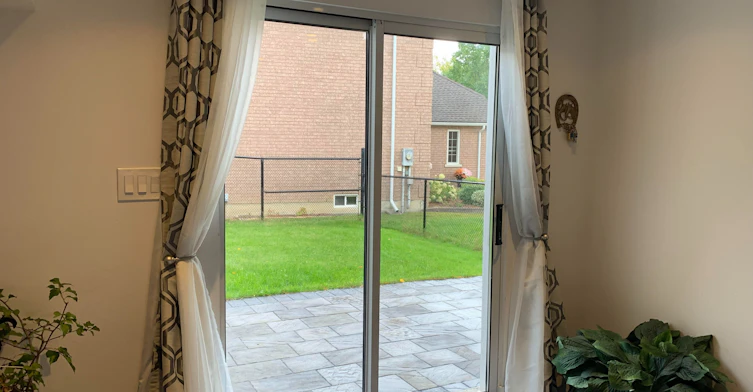 Walk-Out Basement-337 Carruthers Avenue, Newmarket, ON, L3X 2B7 - 5