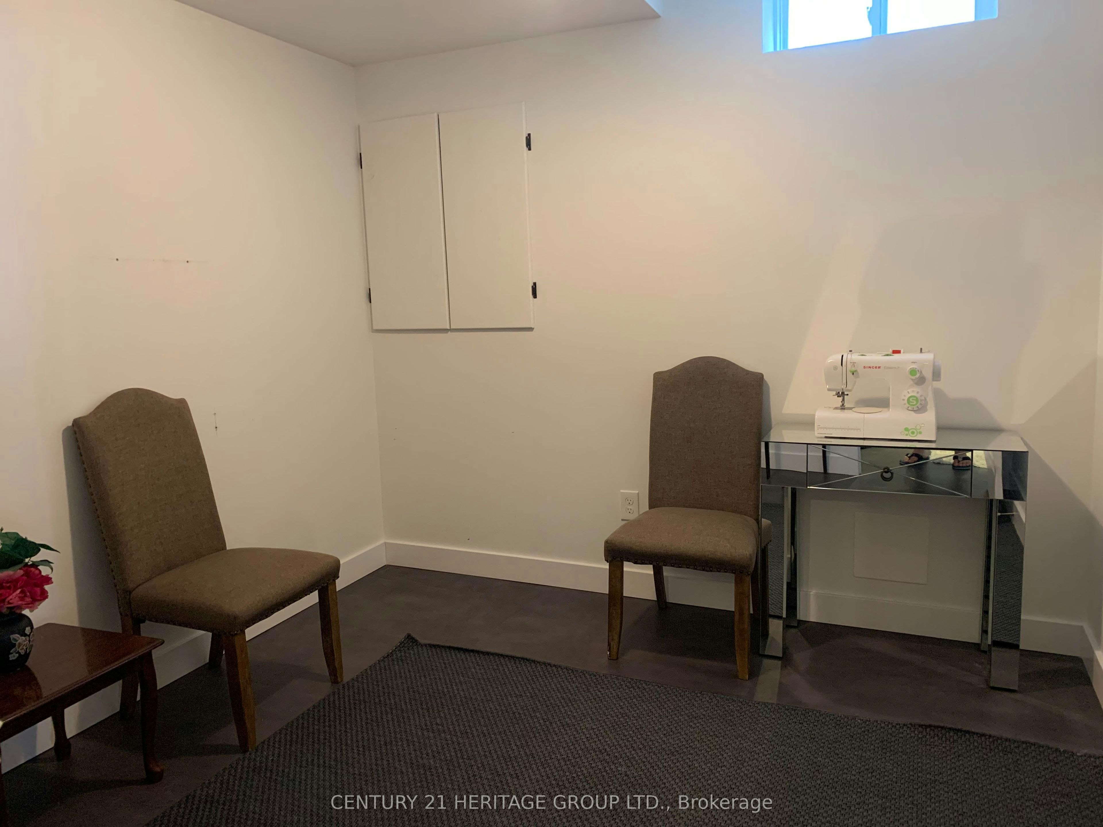 Walk-Out Basement-337 Carruthers Avenue, Newmarket, ON, L3X 2B7 - 13