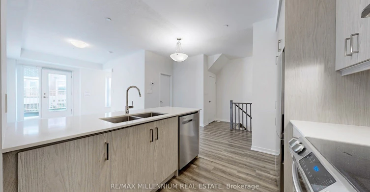 64-31 Honeycrisp Crescent, Vaughan, ON, L4K 0N6 - 13