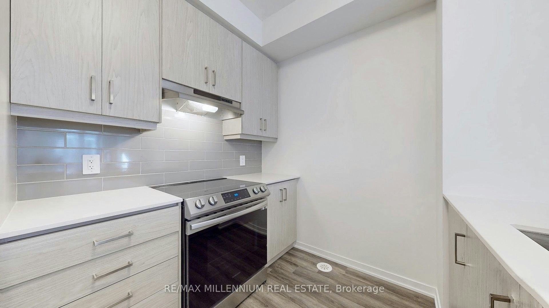 64-31 Honeycrisp Crescent, Vaughan, ON, L4K 0N6 - 14