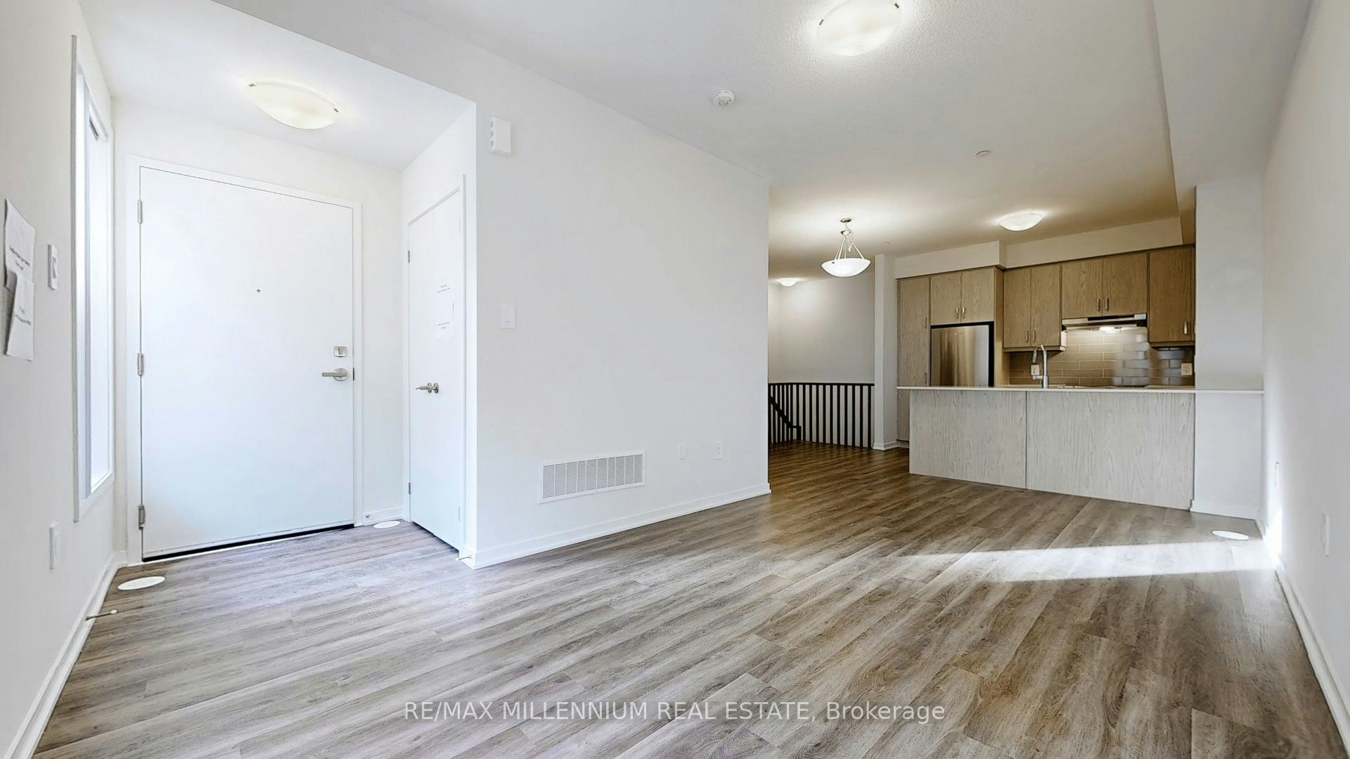 64-31 Honeycrisp Crescent, Vaughan, ON, L4K 0N6 - 8