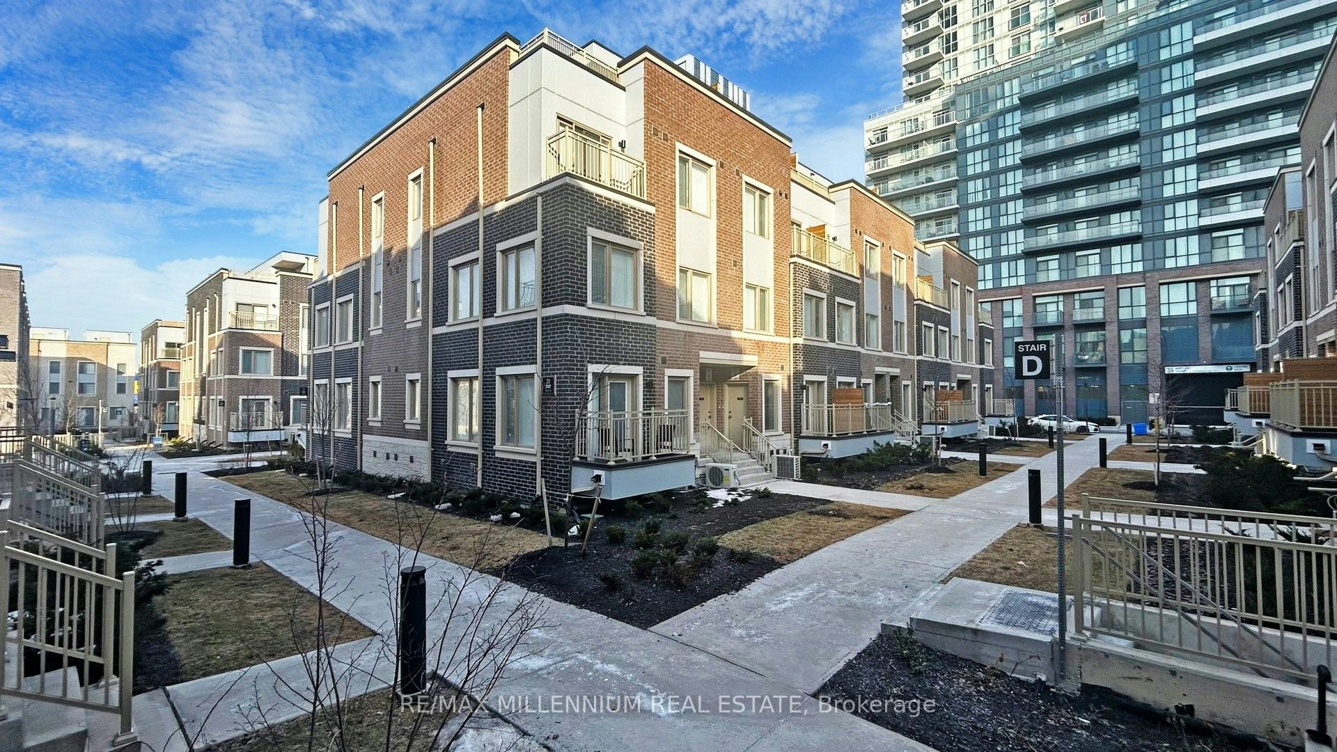 64-31 Honeycrisp Crescent, Vaughan, ON, L4K 0N6 - 3