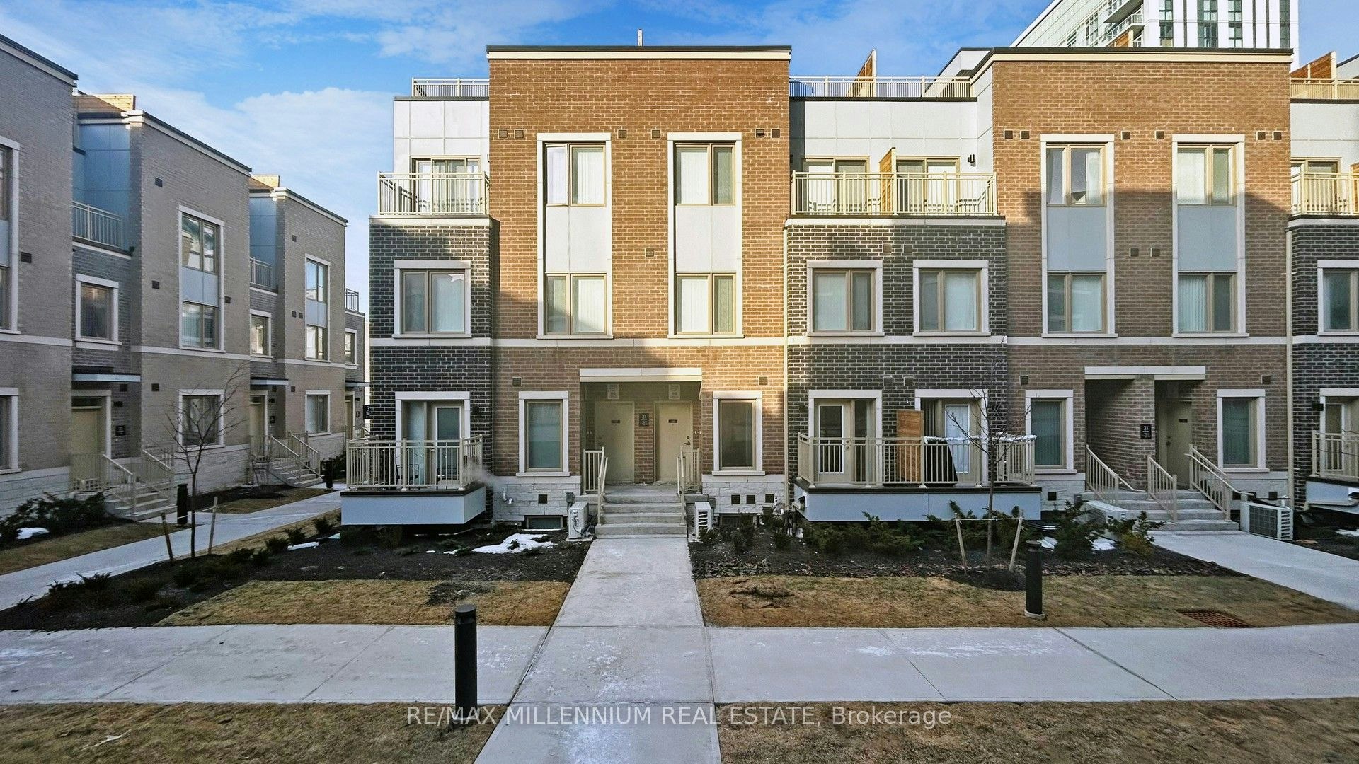 64-31 Honeycrisp Crescent, Vaughan, ON, L4K 0N6 - 2
